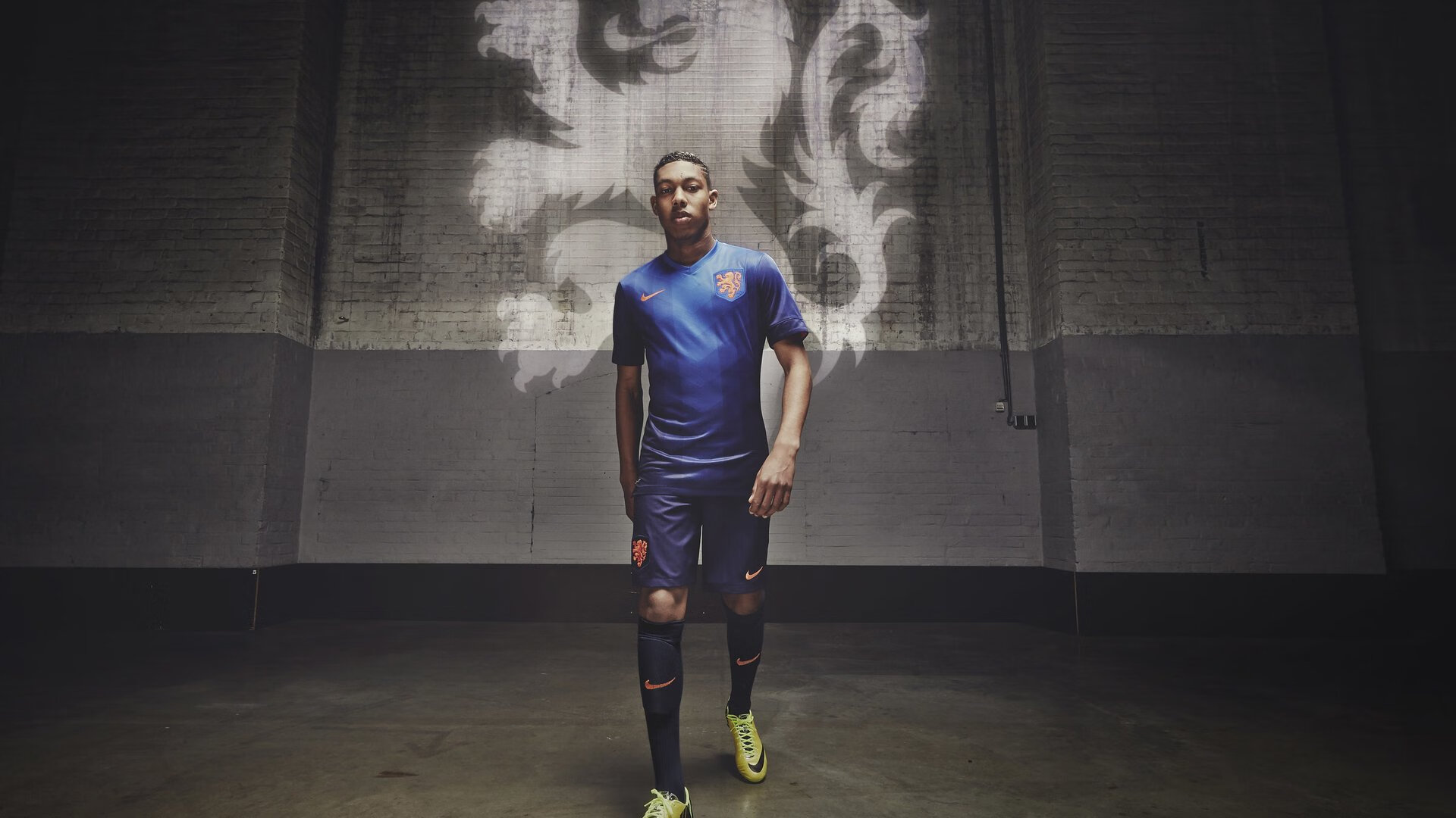 开云官网APP下载-哈兰德梅开二度，欧冠锋线新宠闪耀，德甲 哈兰德